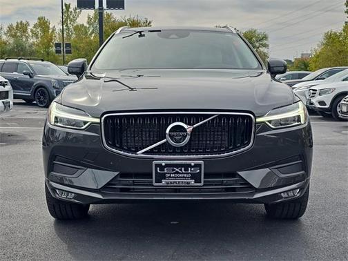 2021 Volvo XC60 T5 Momentum
