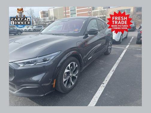 2022 Ford Mustang Mach-E Premium