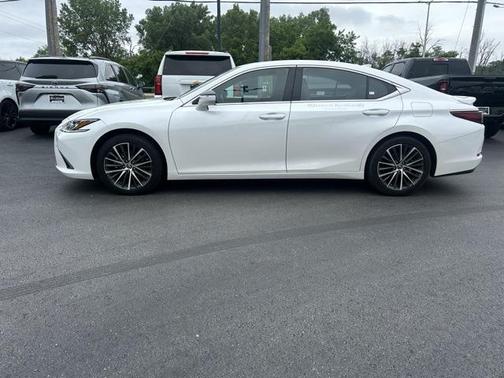 2024 Lexus ES 350 Base