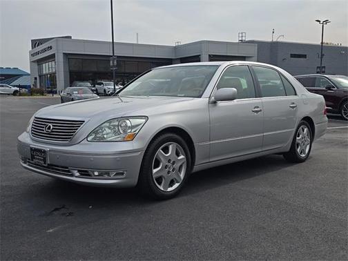 2004 Lexus LS 430 Base