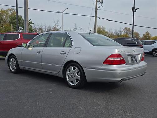 2004 Lexus LS 430 Base