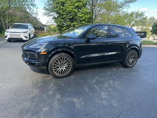 2022 Porsche Cayenne Platinum Edition
