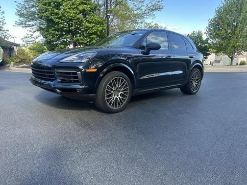 2022 Porsche Cayenne Platinum Edition