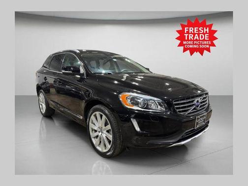 2017 Volvo XC60 T5 Inscription