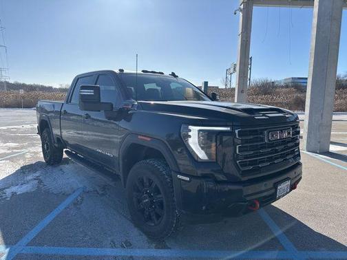 2025 GMC Sierra 2500 AT4