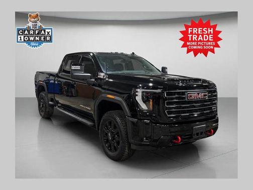 2025 GMC Sierra 2500 AT4