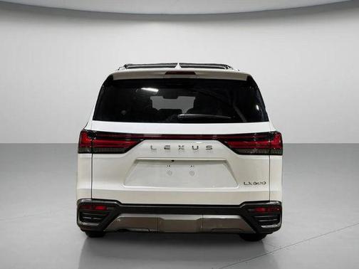 2023 Lexus LX 600 Luxury