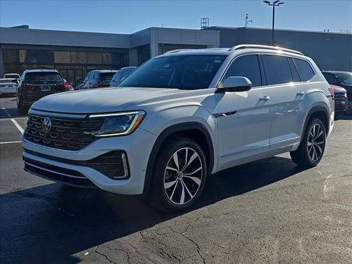 2024 Volkswagen Atlas 2.0T SEL Premium R-Line 4MOTION