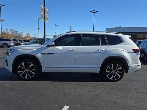 2024 Volkswagen Atlas 2.0T SEL Premium R-Line 4MOTION