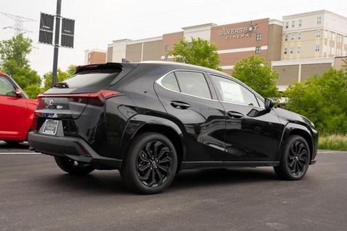 2025 Lexus UX 300h Premium