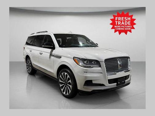 2022 Lincoln Navigator Reserve