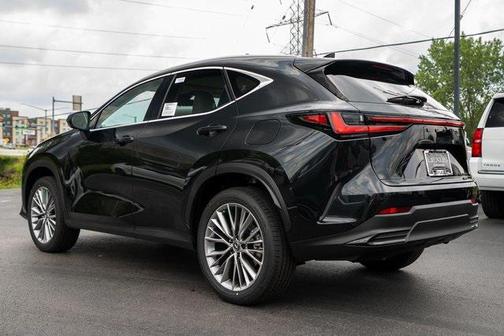 2025 Lexus NX 350h Luxury