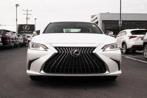 2025 Lexus ES 300h Base