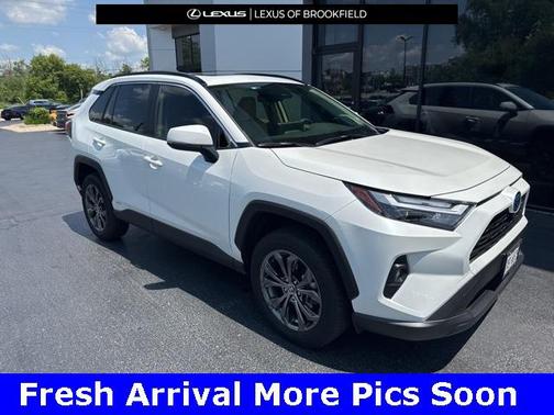 2024 Toyota RAV4 Hybrid XLE Premium