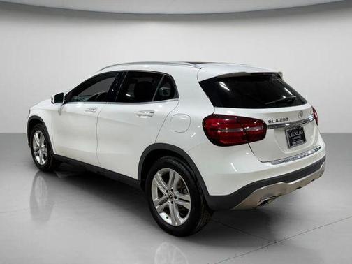Polar White 2019 Mercedes-Benz GLA 250 4MATIC