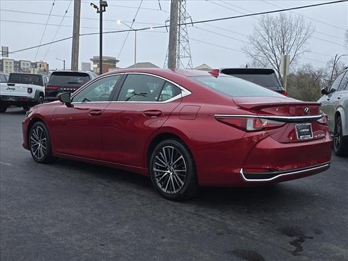 2022 Lexus ES 250 Base