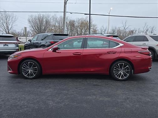 2022 Lexus ES 250 Base