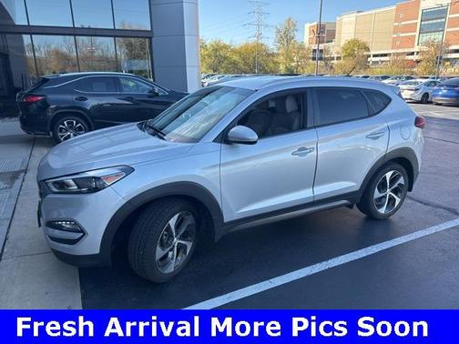 2016 Hyundai TUCSON Sport