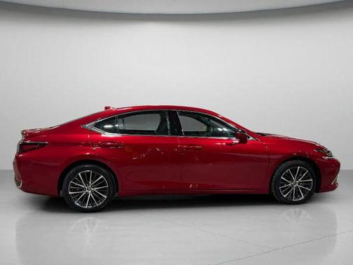 Matador Red Mica 2022 Lexus ES 250 Base
