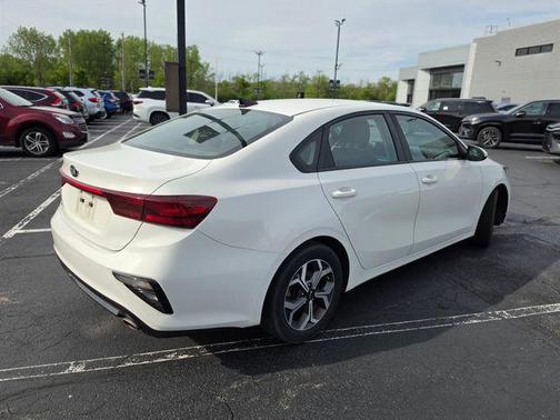 Clear White 2019 Kia Forte LXS