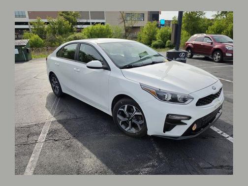 Clear White 2019 Kia Forte LXS