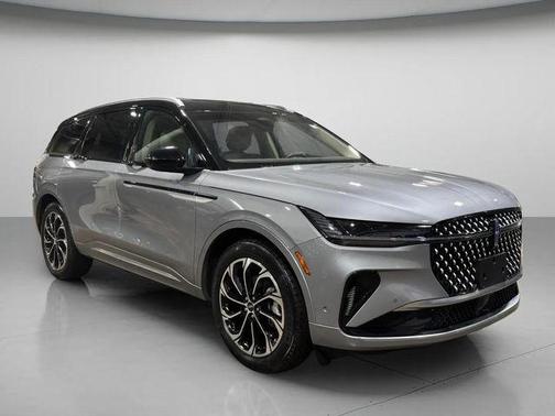 2024 Lincoln Nautilus Reserve