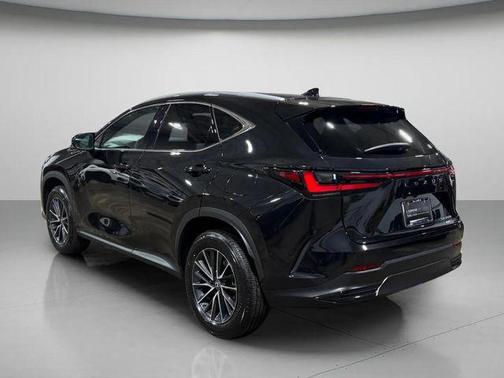 2024 Lexus NX 350h Premium
