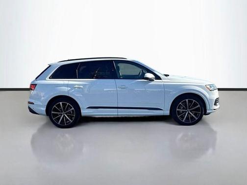 2023 Audi Q7 55 Prestige