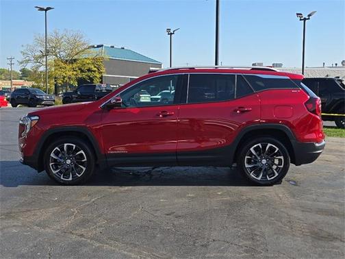 2022 GMC Terrain SLT