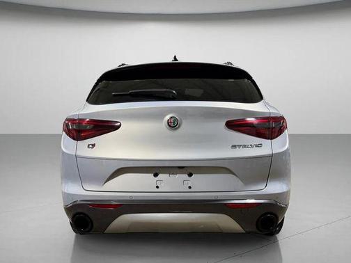 2022 Alfa Romeo Stelvio Ti