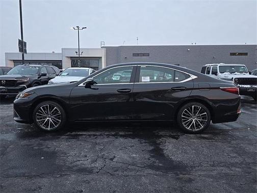 2025 Lexus ES 350 Base