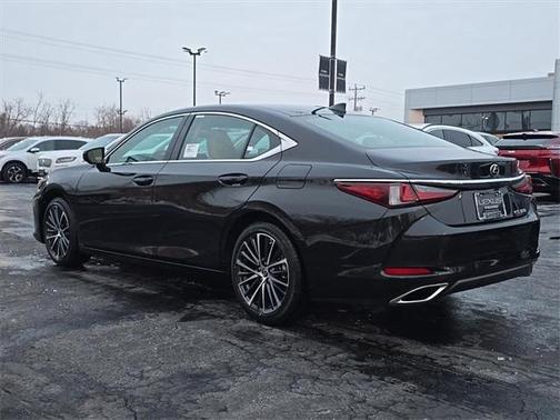 2025 Lexus ES 350 Base