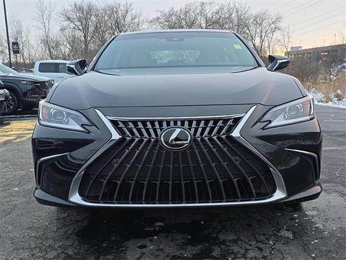 2025 Lexus ES 350 Base
