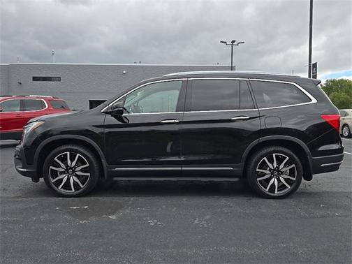 2019 Honda Pilot Touring 8-Passenger