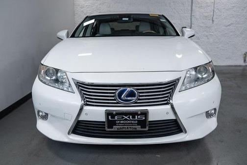2013 Lexus ES 300h Base
