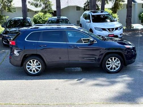 2014 Jeep Cherokee Sport
