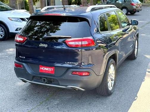 2014 Jeep Cherokee Sport