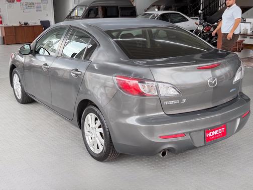 2012 Mazda Mazda3 i Touring