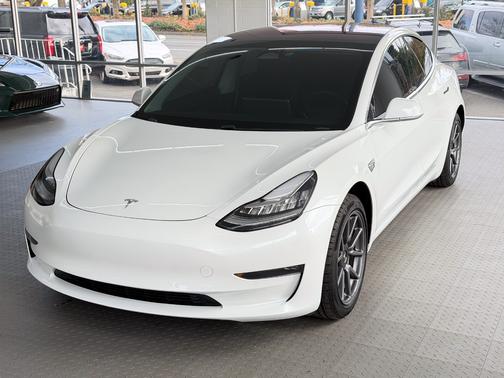 2019 Tesla Model 3 Long Range