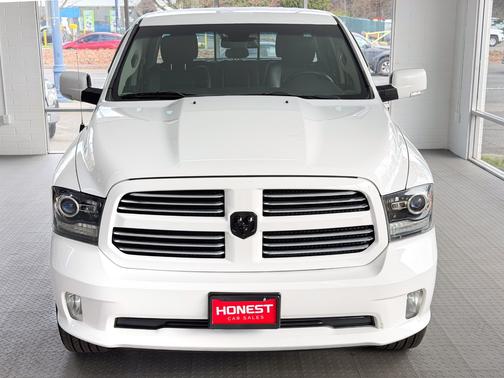 2014 RAM 1500 Sport