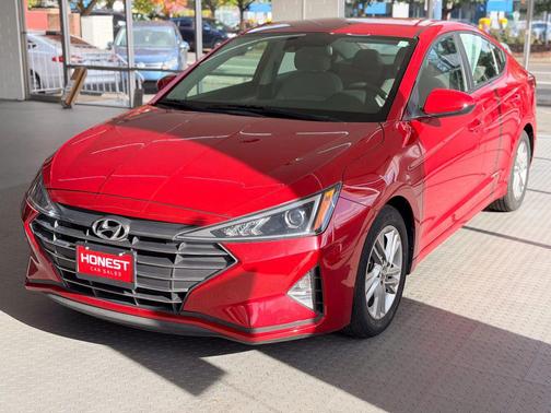 2019 Hyundai ELANTRA SEL