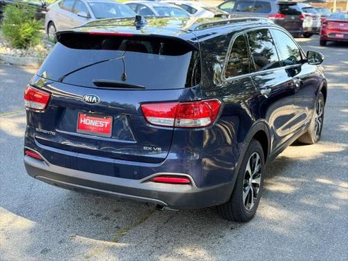 2016 Kia Sorento EX