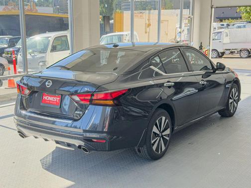 2021 Nissan Altima 2.5 SL