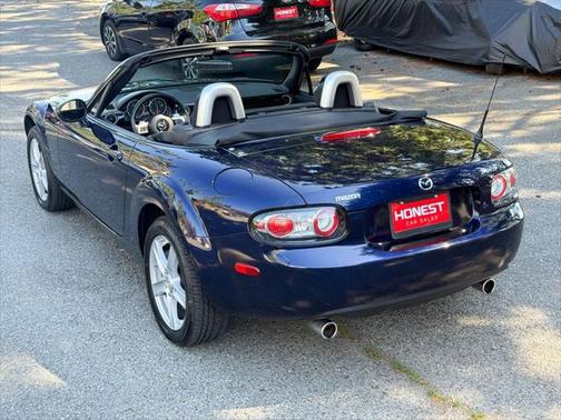2008 Mazda MX-5 Miata Sport