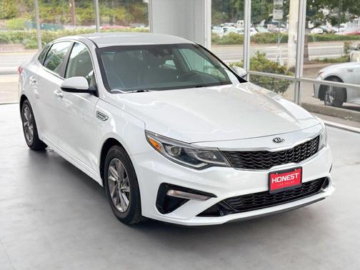 2020 Kia Optima LX