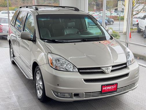 2004 Toyota Sienna XLE Limited