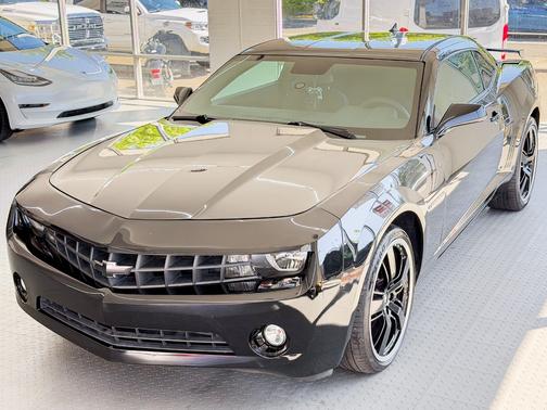 Black 2011 Chevrolet Camaro 1LS