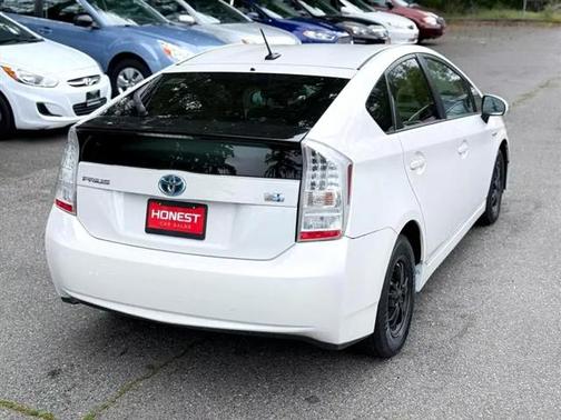 2010 Toyota Prius II