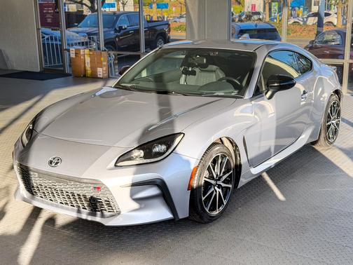 2023 Toyota GR86 Base