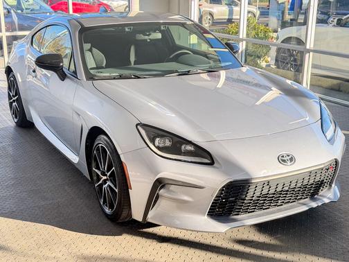 2023 Toyota GR86 Base